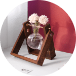 خرید و مقایسه انواع گلدان های رو میزی شامل مدل های شیشه ای و چوبی